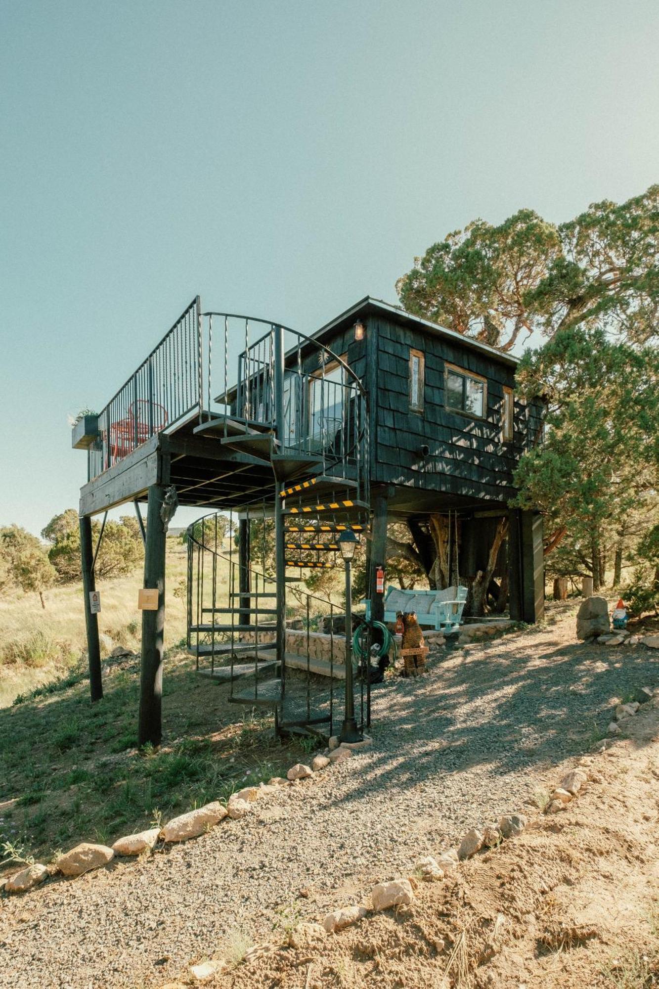 Ashley'S Treehouse At El Mistico Ranch Villa Nogal Exteriör bild